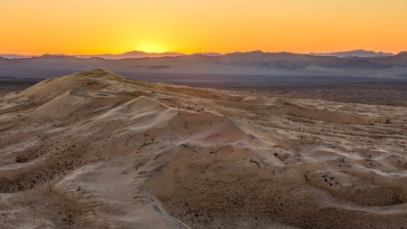 The Kelso Dunes are notable for the phenomenon known as "booming dunes" when someone slides down slowly, generating a low-frequency rumble that can be both felt and heard.
